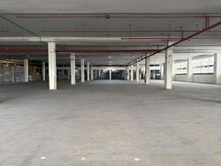 Gul Way (D22), Warehouse #604783121